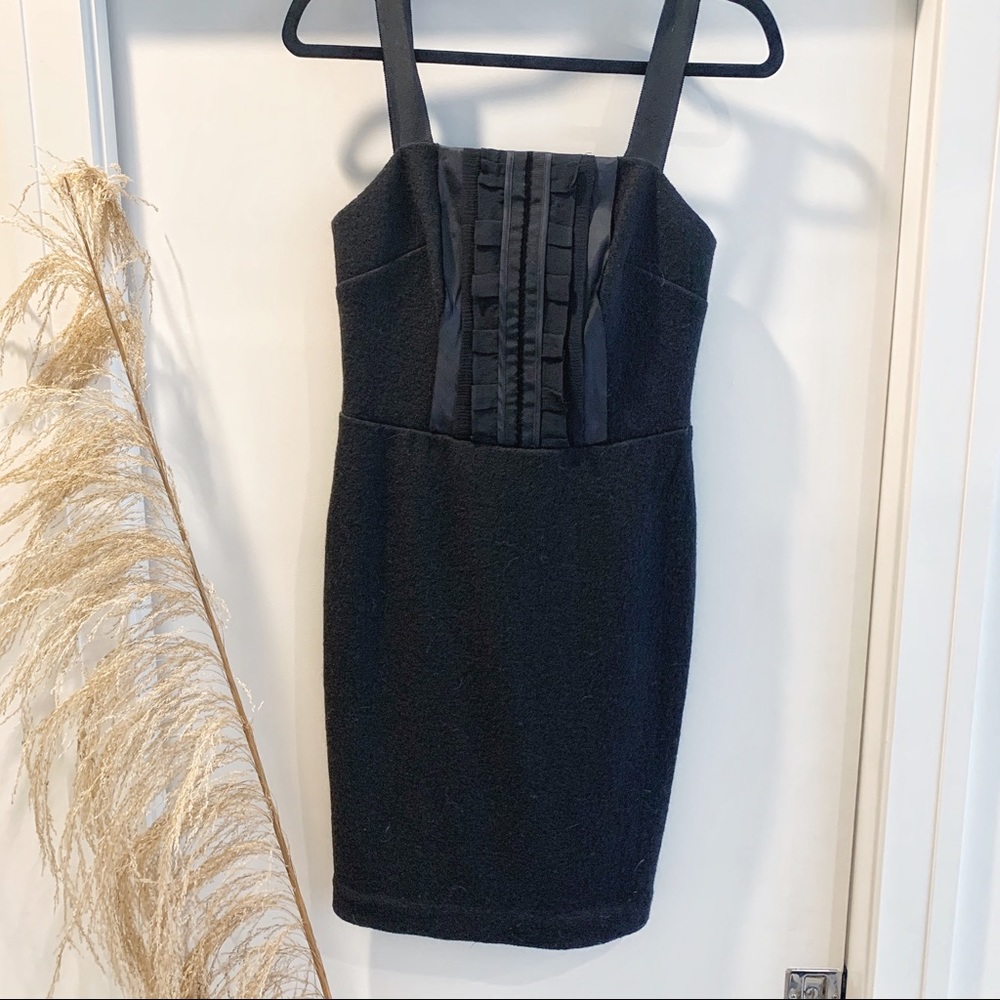 NWT- Banana Republic shift dress